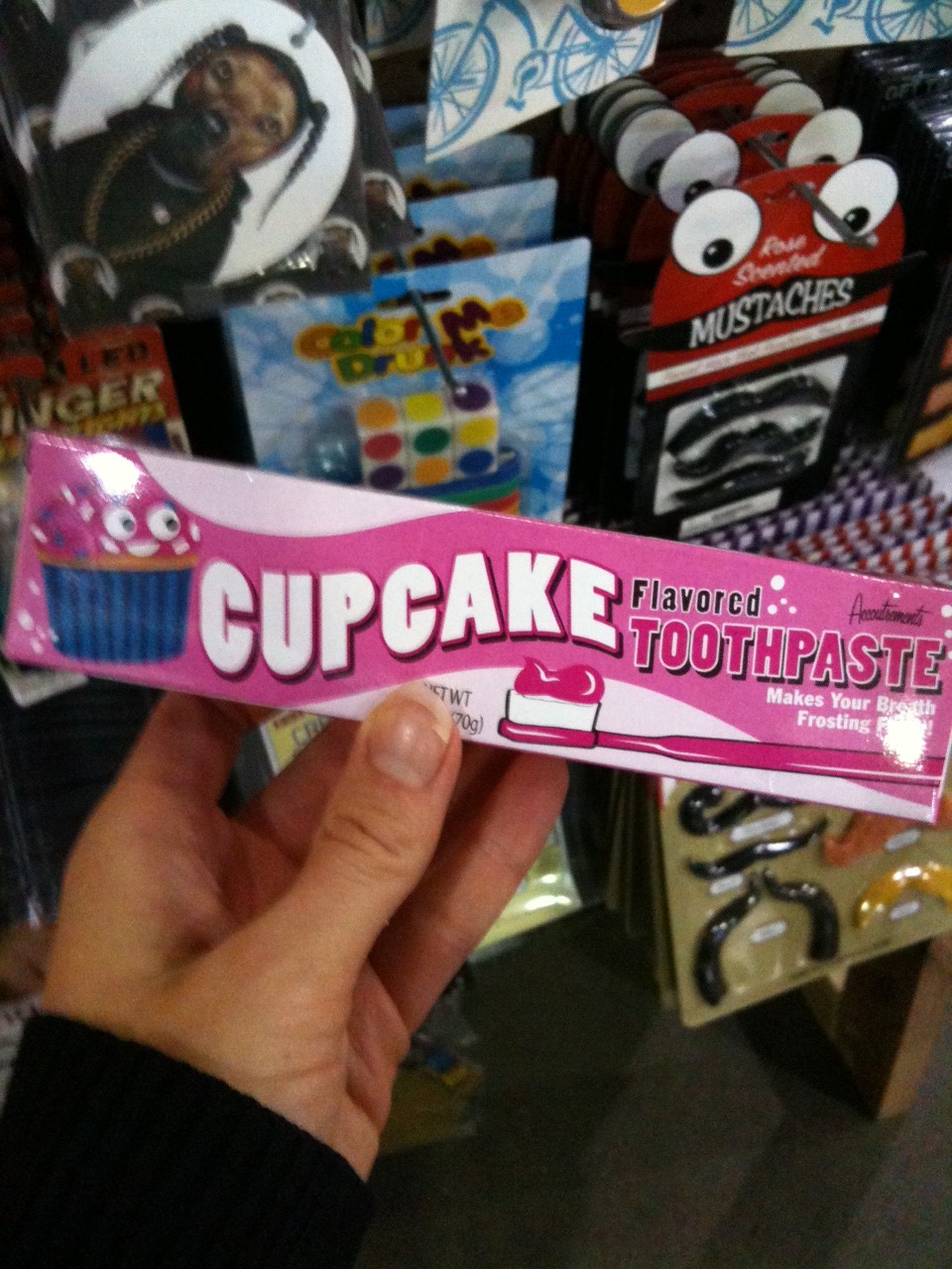 Cupcake Toothpaste