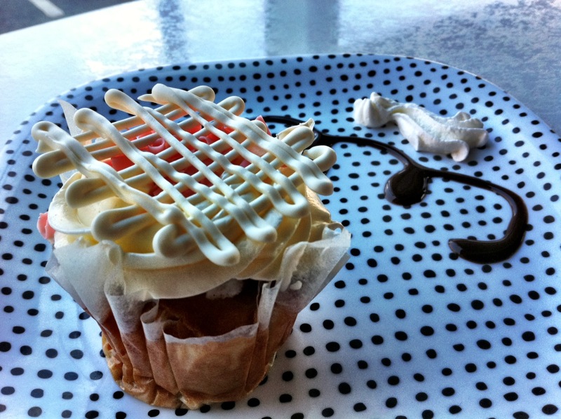 Original Vanilla Yogurt Cupcake