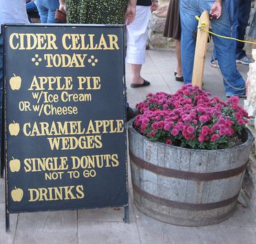 Edwards Orchard Menu