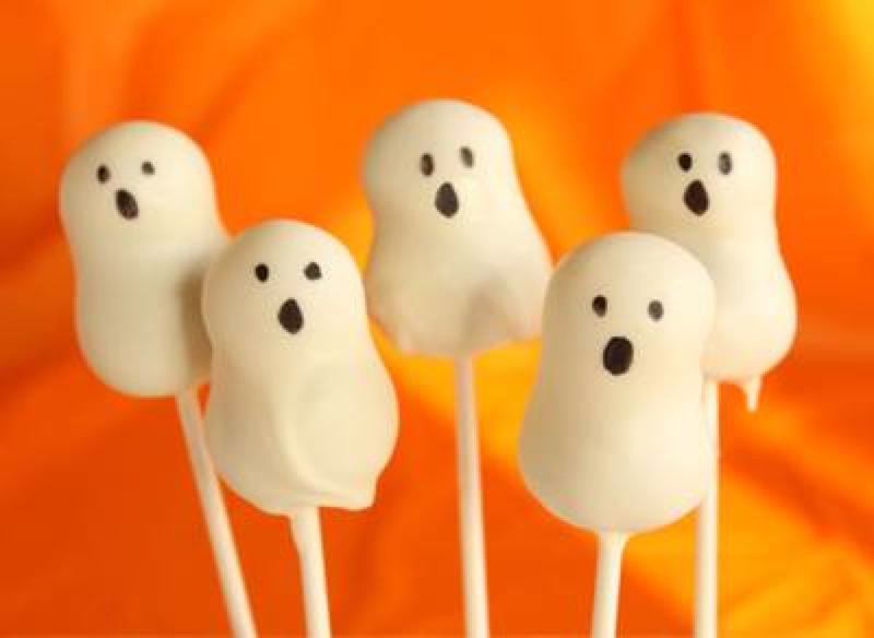 Ghost Cake Pops