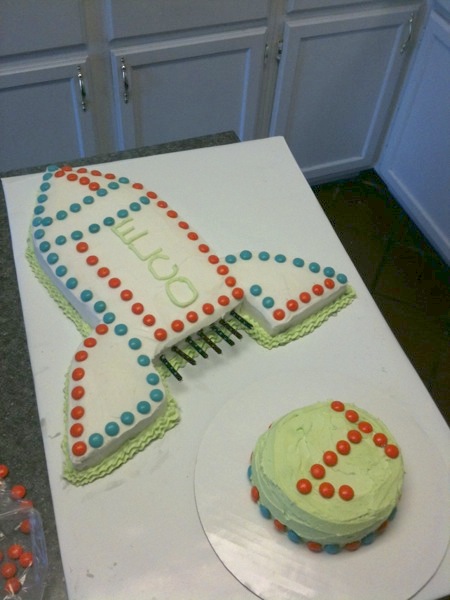 Rocket and Moon Cake 1