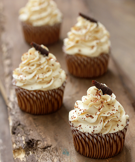 Tres-Leche-Cupcakes-Bakers-Royale