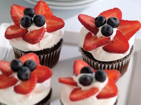 Berry Patriotic Cupcakes
