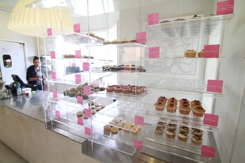 Sara Sara Bakery Case