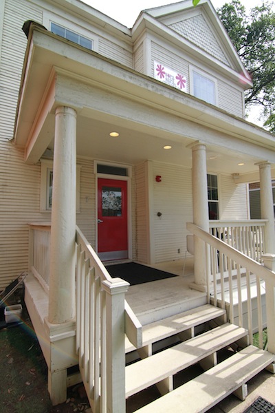 Sara Sara Front Porch