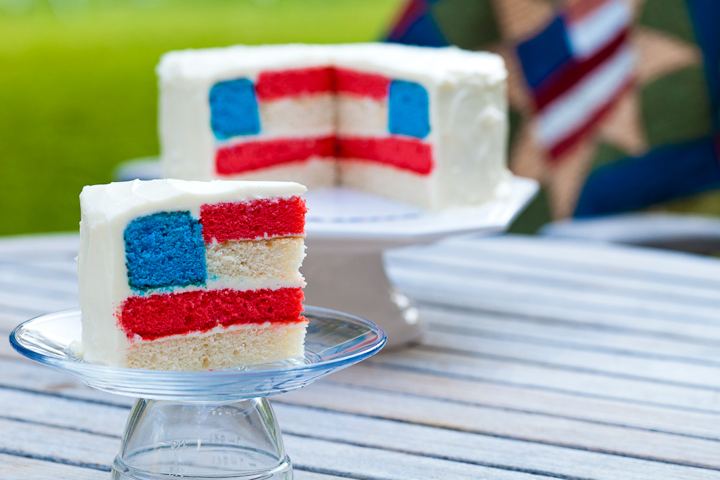 July 4th Flag Inside Cake