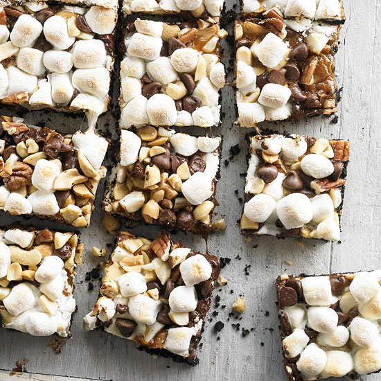 Chocolate Caramel Nut S'mores Bars