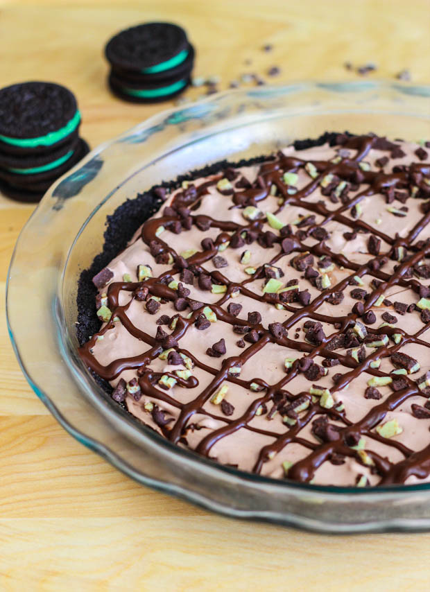 Skinny Frozen Mint Chocolate Pie