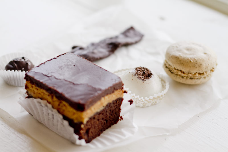 Elle's Patisserie Brownie and Treats