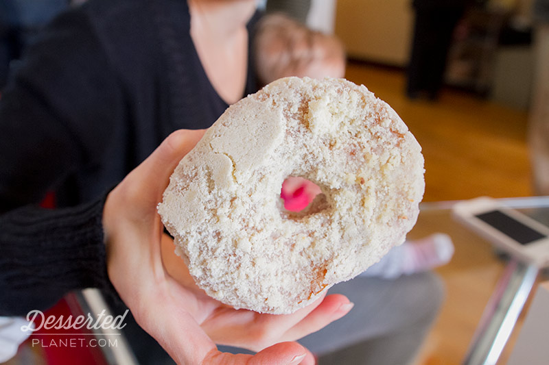 Streusel Donut